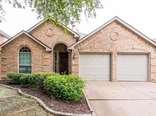 3928 Spencer St, Fort Worth, TX 76244