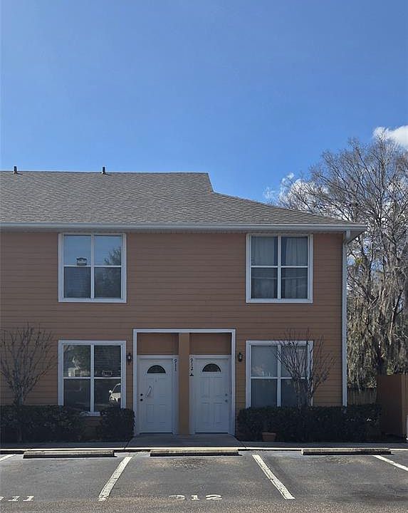 1st image of 3970 SW 20th Ave APT 912