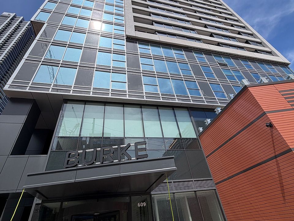 1st image of 609 Sherbourne St #1909