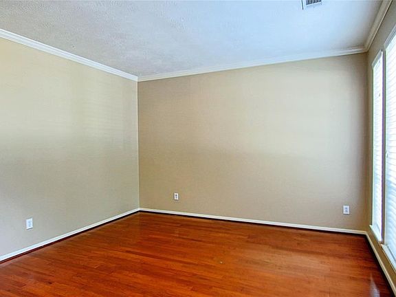 5th image of 12735 Regal Pine Ln