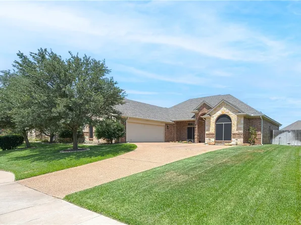206 Edinburgh, Woodway, TX 76712