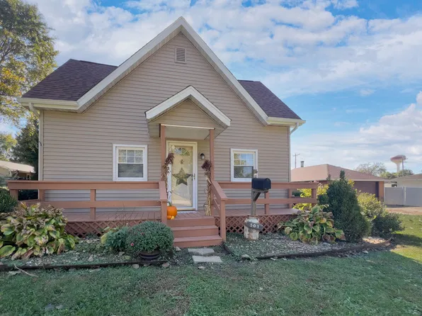 507 E Cherry St, Le Roy, IL 61752