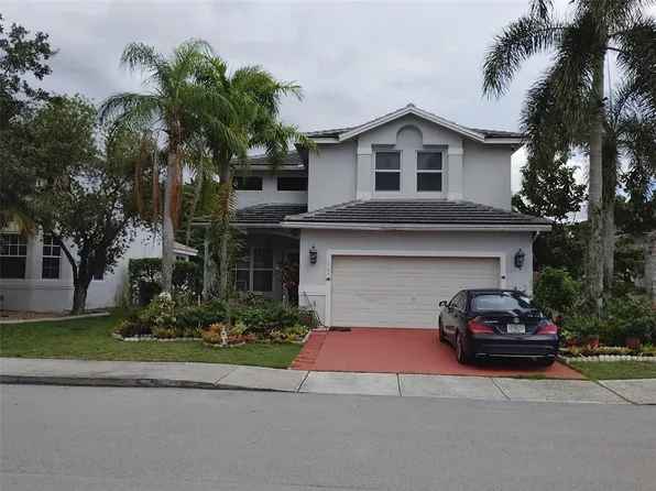 1785 NW 162nd Ave, Pembroke Pines, FL 33028