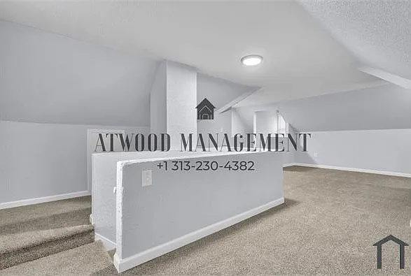 13500 Stahelin Ave — Photo 14