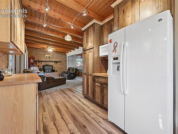 4th image of 4455 Heizer St