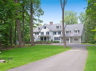91 Golf Ln, Ridgefield, CT 06877