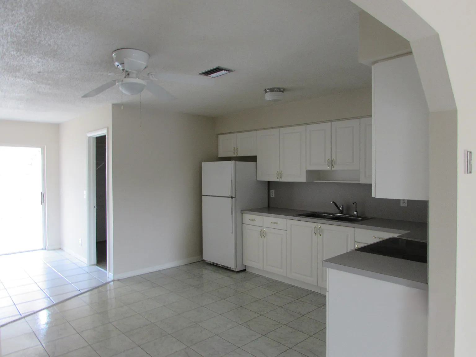 2 bed, $1,750 — Photo 2