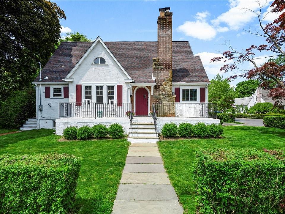 1st image of 918 Lorena Street