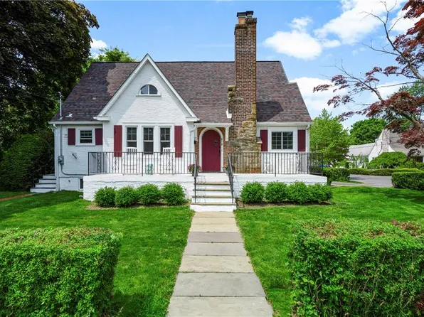 918 Lorena Street, Mamaroneck, NY 10543