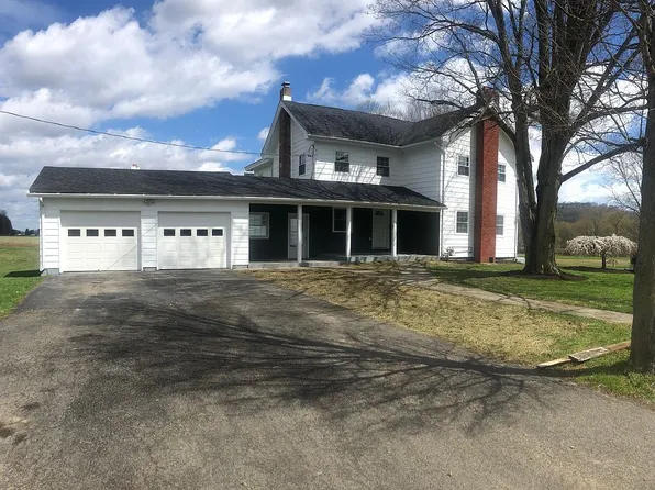 78 Brooks St, Spencer, NY 14883