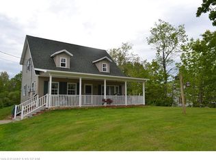 805 Elm St, Newport, ME 04953