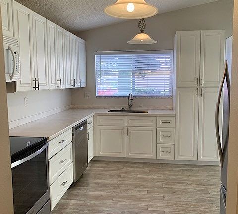 5th image of 6483 W Royal Woods Dr