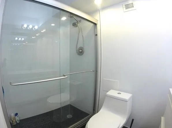 6039 Collins Ave APT 1114, Miami Beach, FL 33140