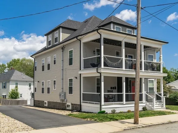 74 Tremont St #2, Salem, MA 01970