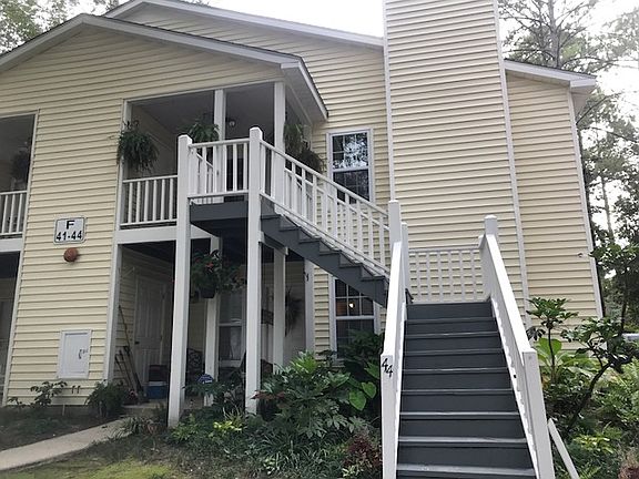 2nd image of 2092 S Sherwood Dr APT F44