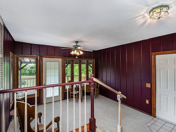 4th image of 70 Boyer Dr