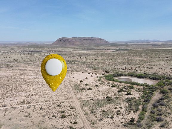 5th image of 15 Breeder Pass Rd