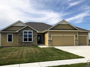 3342 SW 43rd St, Topeka, KS 66610