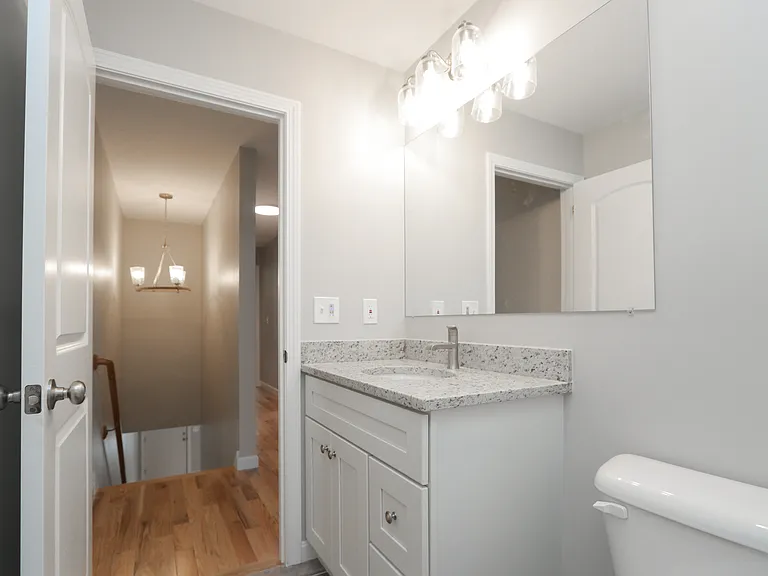 859 Carew St #857 — Photo 32