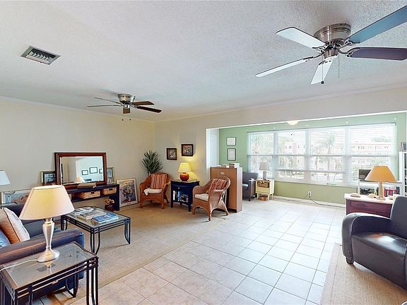 4th image of 5660 80th St N Unit A307
