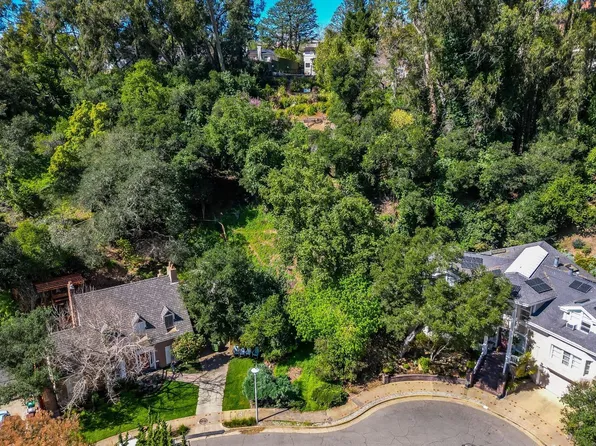 22 Valant Pl, Piedmont, CA 94610