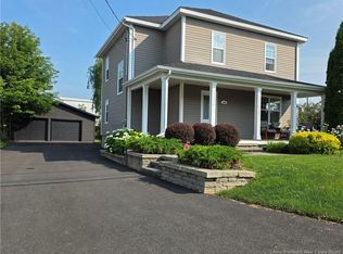 326 Sheriff, Grand Falls, NB E3Z 3A4
