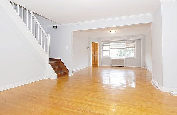 3rd image of 28-18 21st Ave #1