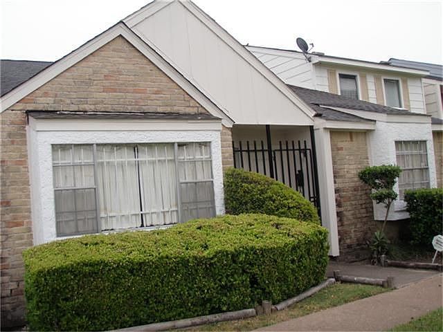 1st image of 6303 Creekbend Dr #126