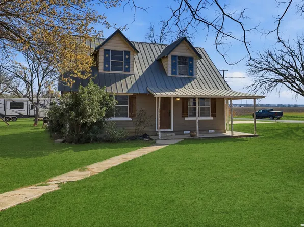 16040 Keller, LaCoste, TX 78039