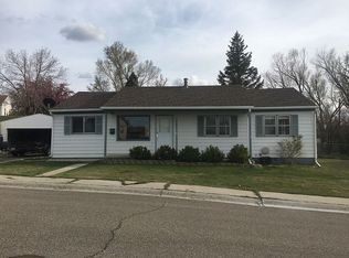 1922 Opal St, Rock Springs, WY 82901