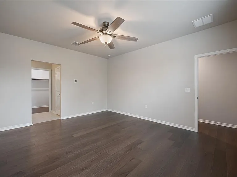 305 Bolivar Way #101 — Photo 25