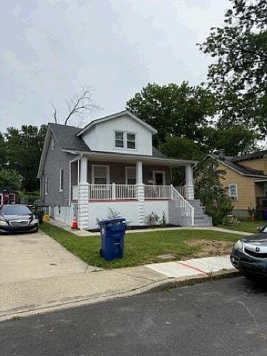 1st image of 3220 Evergreen Ave
