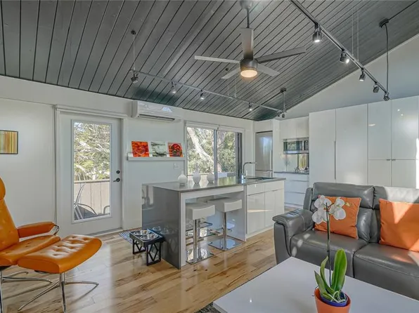 26 Sandy Cove Rd, Sarasota, FL