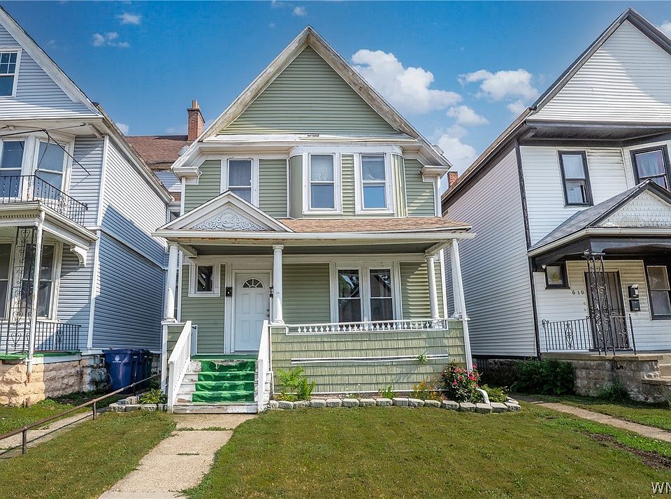 1st image of 608 Woodlawn Ave