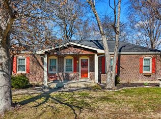 220 Brookfield Dr, Frankfort, KY 40601