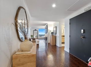 10590 Wilshire Blvd APT 1502, Los Angeles, CA 90024
