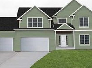6979 Lockwood Ln, Lockport, NY 14094