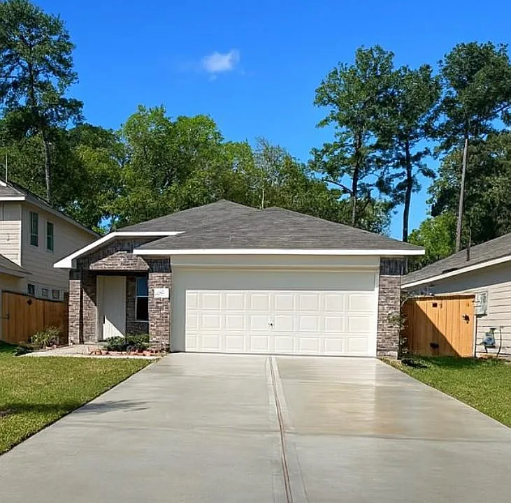 22483 Douglas Ct
