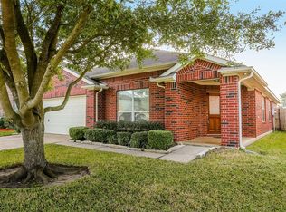 2610 Feather Green Trl, Fresno, TX 77545