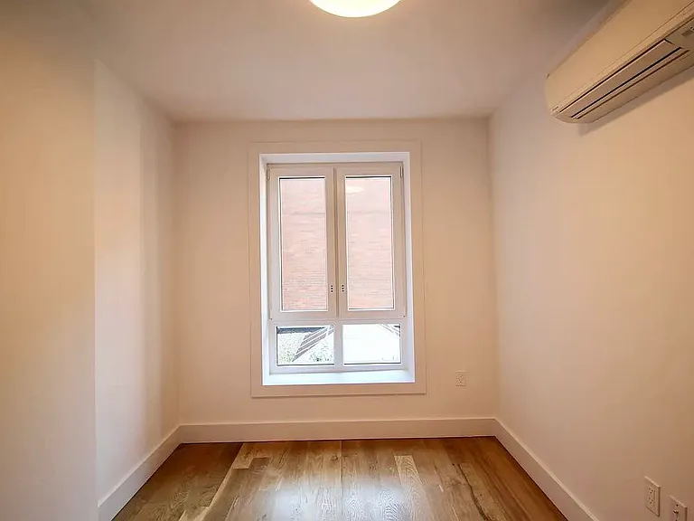 223 E 96th St #4D — Photo 9