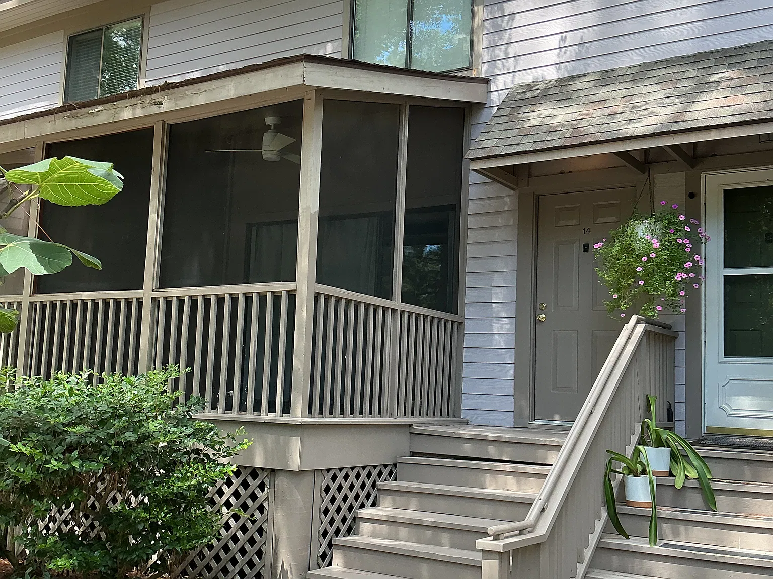 1 bed, 832 sqft, $1,950 — Photo 1