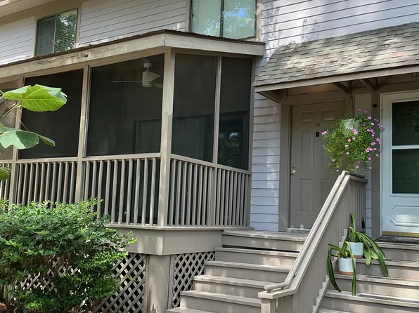 14 Three Mast Ln, Hilton Head Island, SC 29928