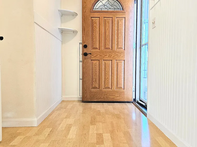 16850 SW Gleneagle Dr — Photo 26