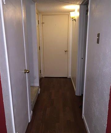 3rd image of 306 Arborview Dr