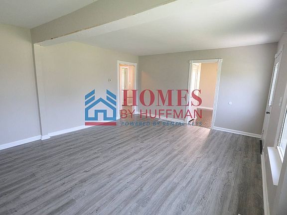 4th image of 2211 Frisse Ave