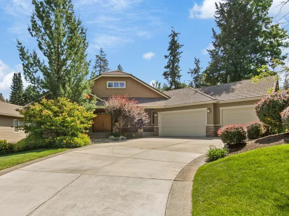12002 N River Wood Dr, Spokane, WA 99218