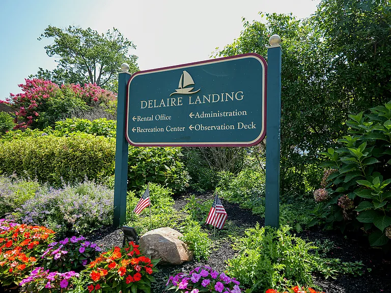 Delaire Landing — Photo 60