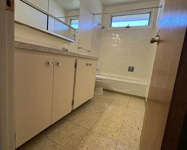 2139 Alderson Ave #1 — Photo 5