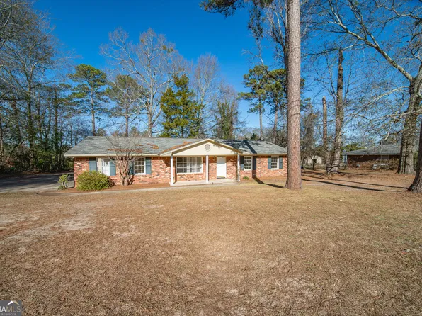 1829 Celeste Dr, Columbus, GA 31907