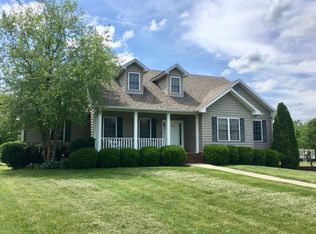 123 Creekside Dr, Danville, KY 40422